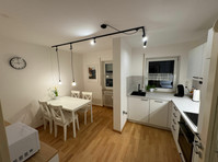 Cosy, modern flat with roof terrace & parking space right… - K pronájmu