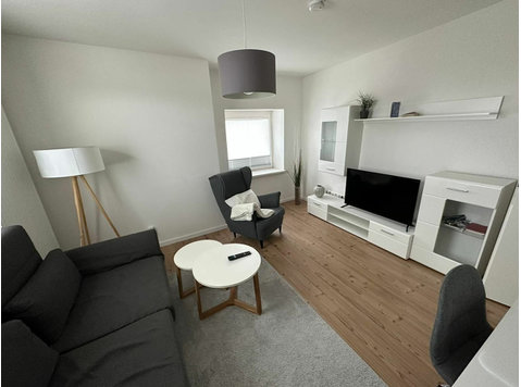 Furnished 2 room apartment in Ulm Söflingen. Property with… - Til Leie