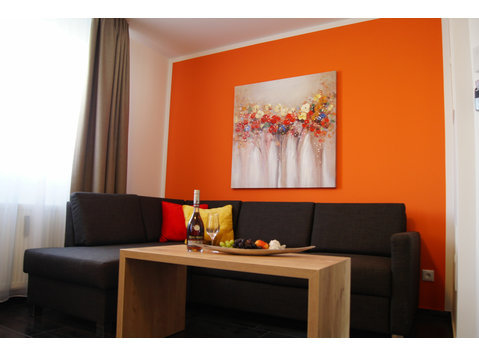 Hochwertig eingerichtetes Apartment in ruhiger Lage nahe… - Zu Vermieten