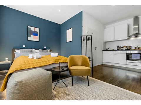 LUXOMES - Stylish & New Design Apartment - Kitchen - Netflix - الإيجار