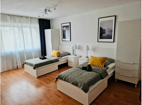 Lovely & bright suite, BERTA - Alquiler