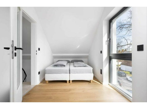 Nice & fashionable loft in Karlsfeld - Aluguel