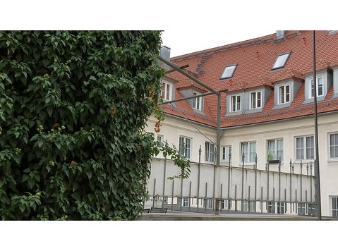2 ROOM APARTMENT IN INGOLSTADT, FURNISHED - Kalustetut asunnot