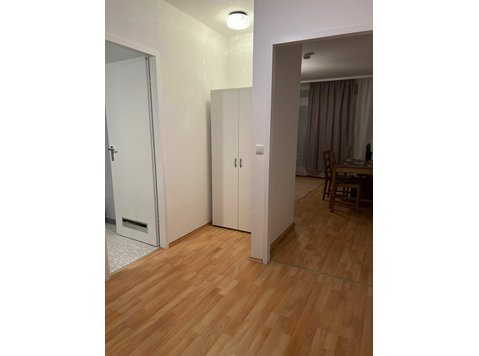 Schickes & ruhiges Studio Apartment mitten in Augsburg - Zu Vermieten
