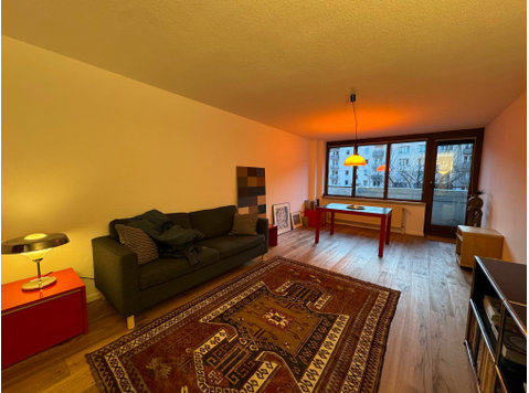 Bright, FURNISHED - fully furnished - 2 room flat in Munich… - Aluguel