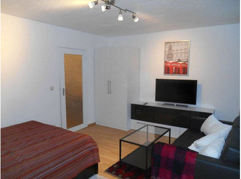 Charmante 1-Zimmer Wohnung mit Balkon in Obergiesing - Zu Vermieten