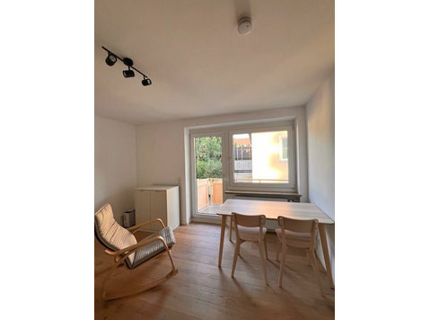 Charming Fully-Furnished 1‑Room Apartment with Sleeping… - Za iznajmljivanje