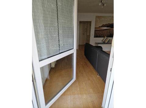 Helles, modernes 2 Zimmer Apartment in München - For Rent