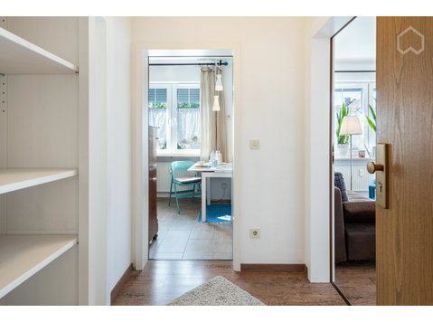 Quiet, perfect loft located in München in a green area with… - الإيجار