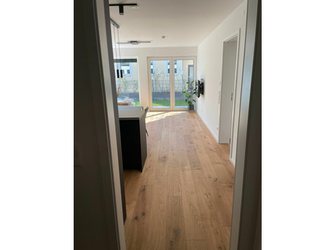 Stylish 61 sqm Apartment in a Central Location in Munich -  வாடகைக்கு 
