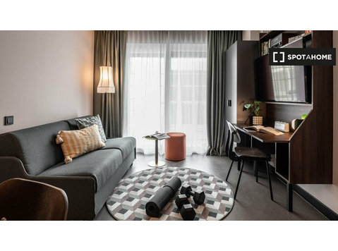 Münih'te kiralık 1 yatak odalı daire - Apartman Daireleri