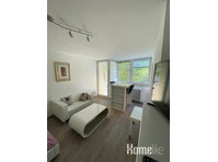 Bright 1.5 room apartment in Munich - Leiligheter