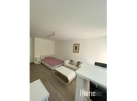 Bright 1.5 room apartment in Munich - Lejligheder