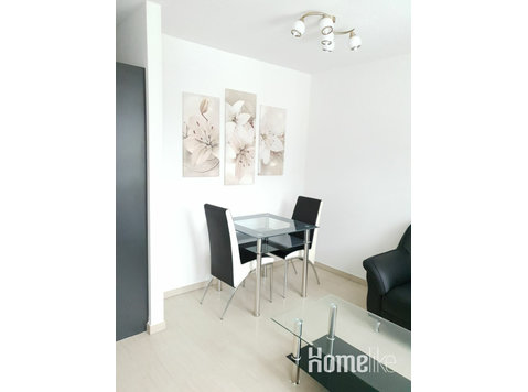 Charming & stylish 2 room apartment - upscale equipment… - Mieszkanie