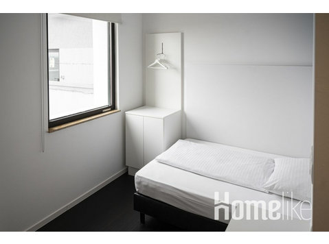 Simple 1-room apartment in Munich - 	
Lägenheter