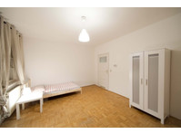 Zimmer in der Leopoldstraße - Apartamente