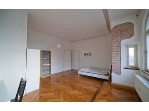Zimmer in der Reger Platz - Apartmani