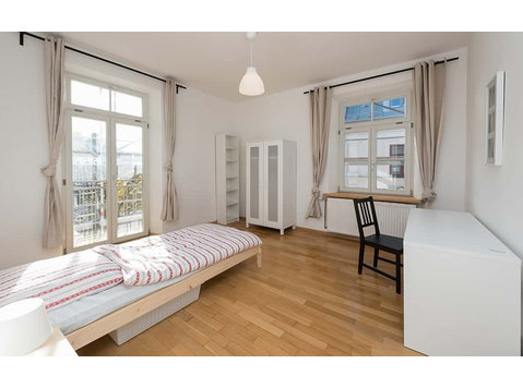 Zimmer in der Tumblinger Straße - Asunnot