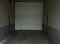 Garage parking spot in Berg am laim Straße 75 - Posti Auto