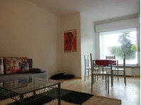 2-room flat, quiet, central, close to city centre and trade… - Til Leie