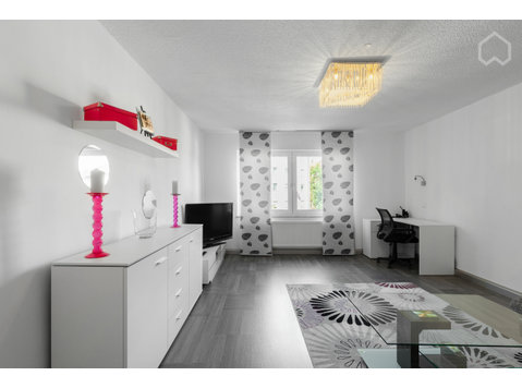 3-Zimmer-Wohnung mit 2 Schlafzimmern in Nürnberg mit Balkon - Zu Vermieten