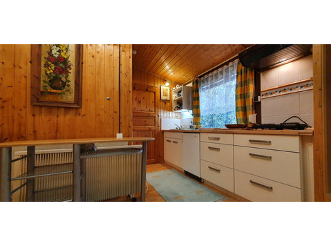Cozy guest house in the countryside perfect for commuters… - For Rent