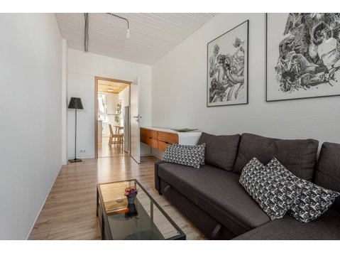 High-quality furnished business apartment in Nuremberg - Annan üürile