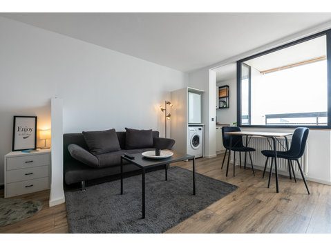 Moderne 1-Zimmer Wohnung mit perfekten Blick auf Nürnberg - Zu Vermieten