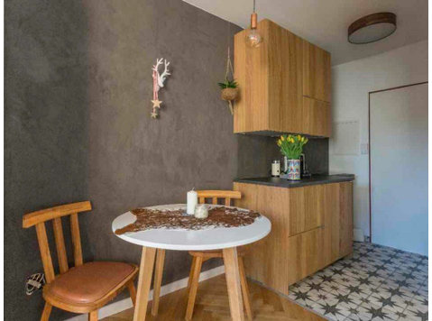 Small but nice with balcony in Nuremberg - For Rent