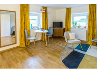 Lovingly furnished single apartment in the Eichen-Hof… - Til Leie