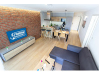 2-room apt. - new building, modern, close to the centre,… - 出租