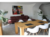 Exclusive apartment with rooftop terrace in Regensburg - الإيجار