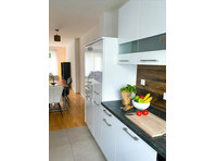 Modern townhouse with 3 floors and 3 bedrooms in Regensburg - 空室あり