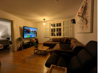 beautiful, cozy central apartment for intermediate rent /… - Te Huur