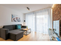 2-room apt. - new building, modern, close to the centre,… - Apartemen