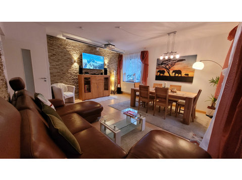 Modern and beautiful apartment centrally located (max. 4… - Aluguel
