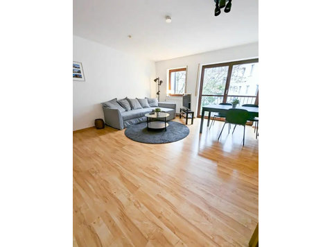 Stylish, bright apartment in the heart of Würzburg - השכרה