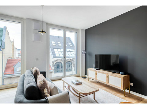 Amazing Mitte 1BR with Apple Store in building - Til leje