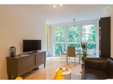 Awesome & bright apartment in Prenzlauer Berg - For Rent