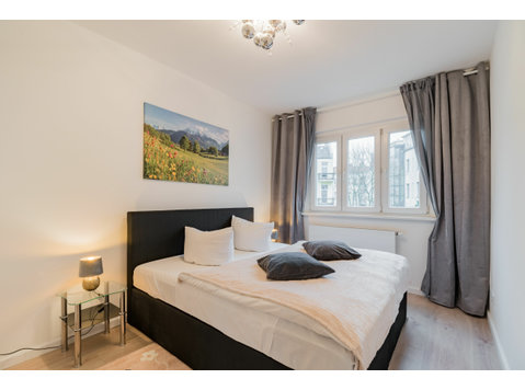 Neues Luxus 3 Zimmer Apartment in Charlottenburg - Zu Vermieten