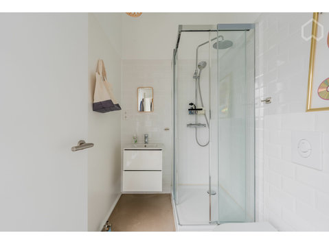 Bright Penthouse in the heart of Kreuzberg - For Rent