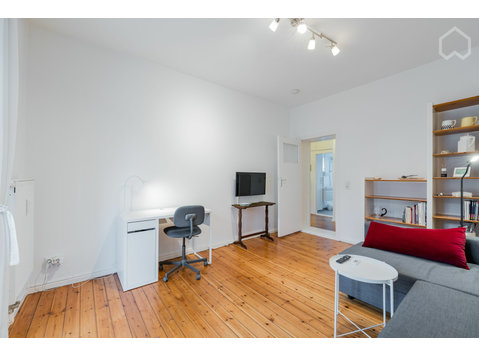Bright flat in Prenzlauer Berg Berlin - For Rent