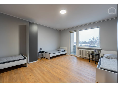 Bright & wonderful apartment in Charlottenburg - For Rent