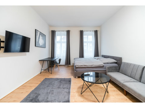 Central, fantastic 3 bedroom apartment - Aluguel