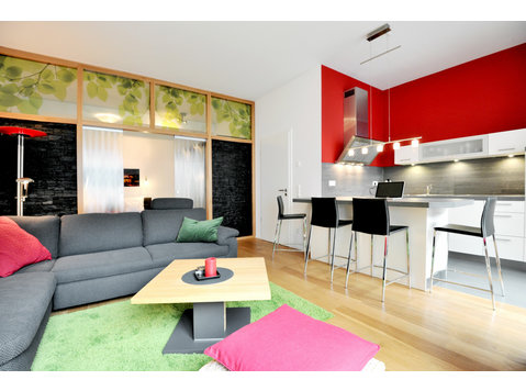 Charming suite in Mitte - For Rent