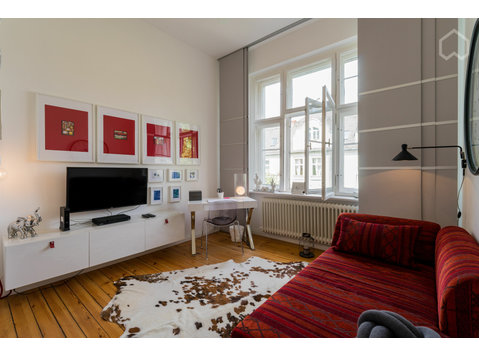 Gemütliche, stilvoll eingerichtete 1-Zimmer Wohnung mit… - Zu Vermieten