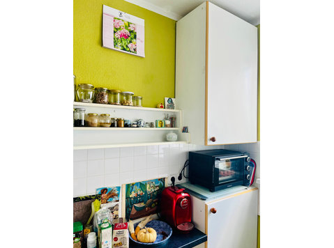 Creative Studiohome in Schöneberg / 1,5 rooms - For Rent
