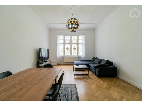 Exclusive newly renovated 2 rooms apartment in Berlin… - 出租