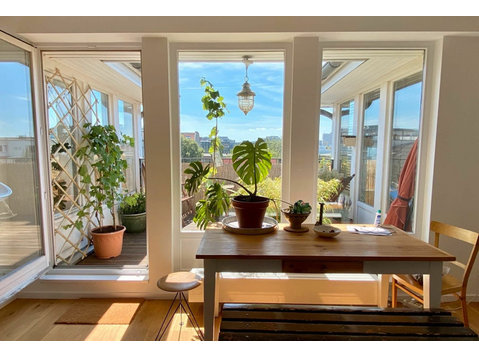 Traumhafte 3-Zimmer Dachgeschosswohnung mit Sonnenterrasse… - Zu Vermieten