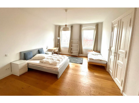 Fashionable apartment (Kreuzberg) - For Rent